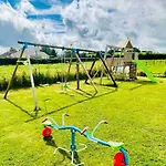 Hillview Barrysbrook