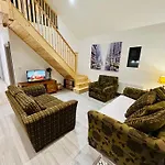 Hillview Barrysbrook