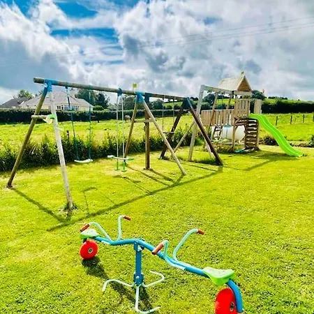 Hillview Barrysbrook