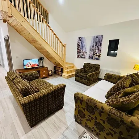 Hillview Barrysbrook